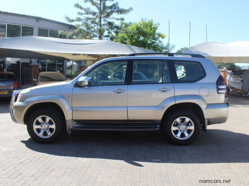 2005 Toyota PRADO 4.0 V6 A/T VX pictures