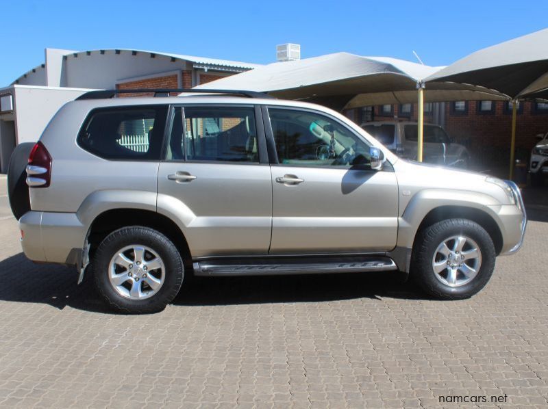 2005 Toyota PRADO 4.0 V6 A/T VX pictures