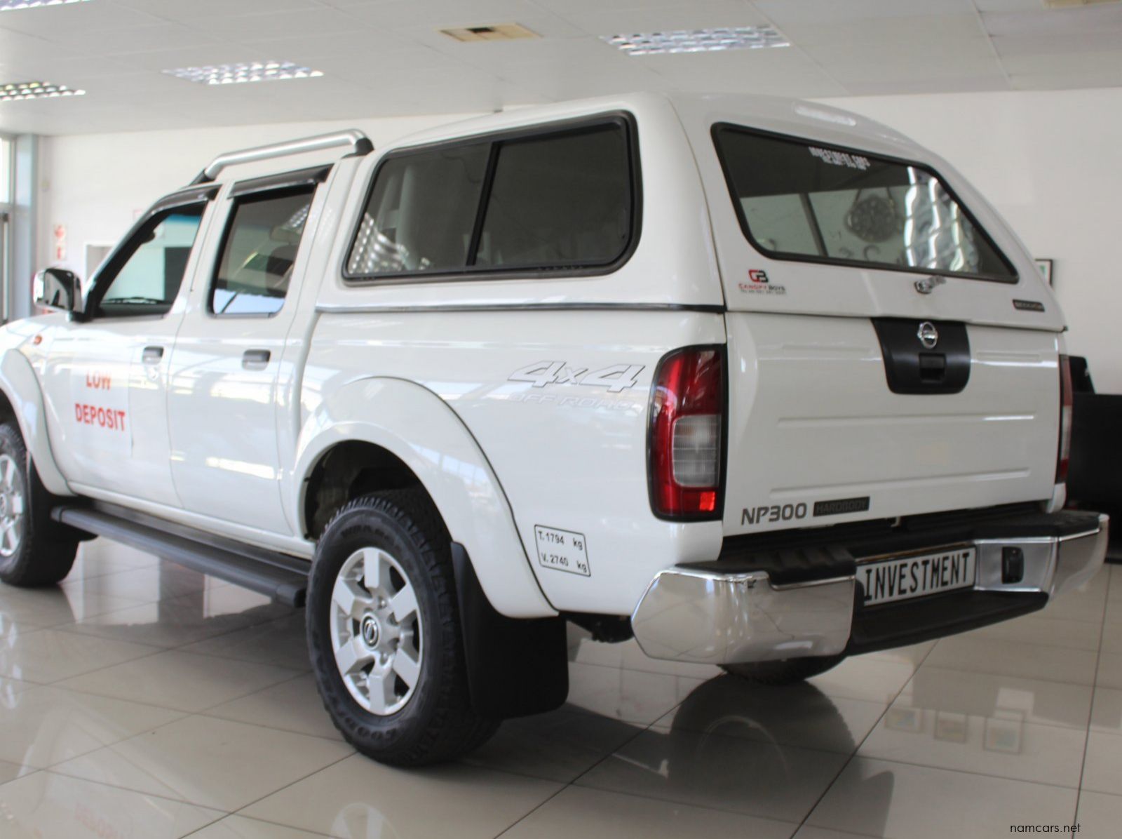 2020 Nissan Nissan Np300 pictures