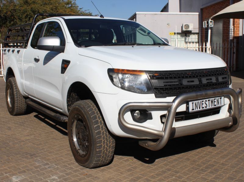 2012 Ford Ranger 3.2 XLS 2x4 Manual pictures