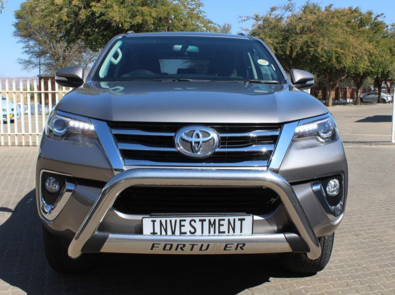 2017 Toyota FORTUNER 2.8 GD6 4X4 pictures