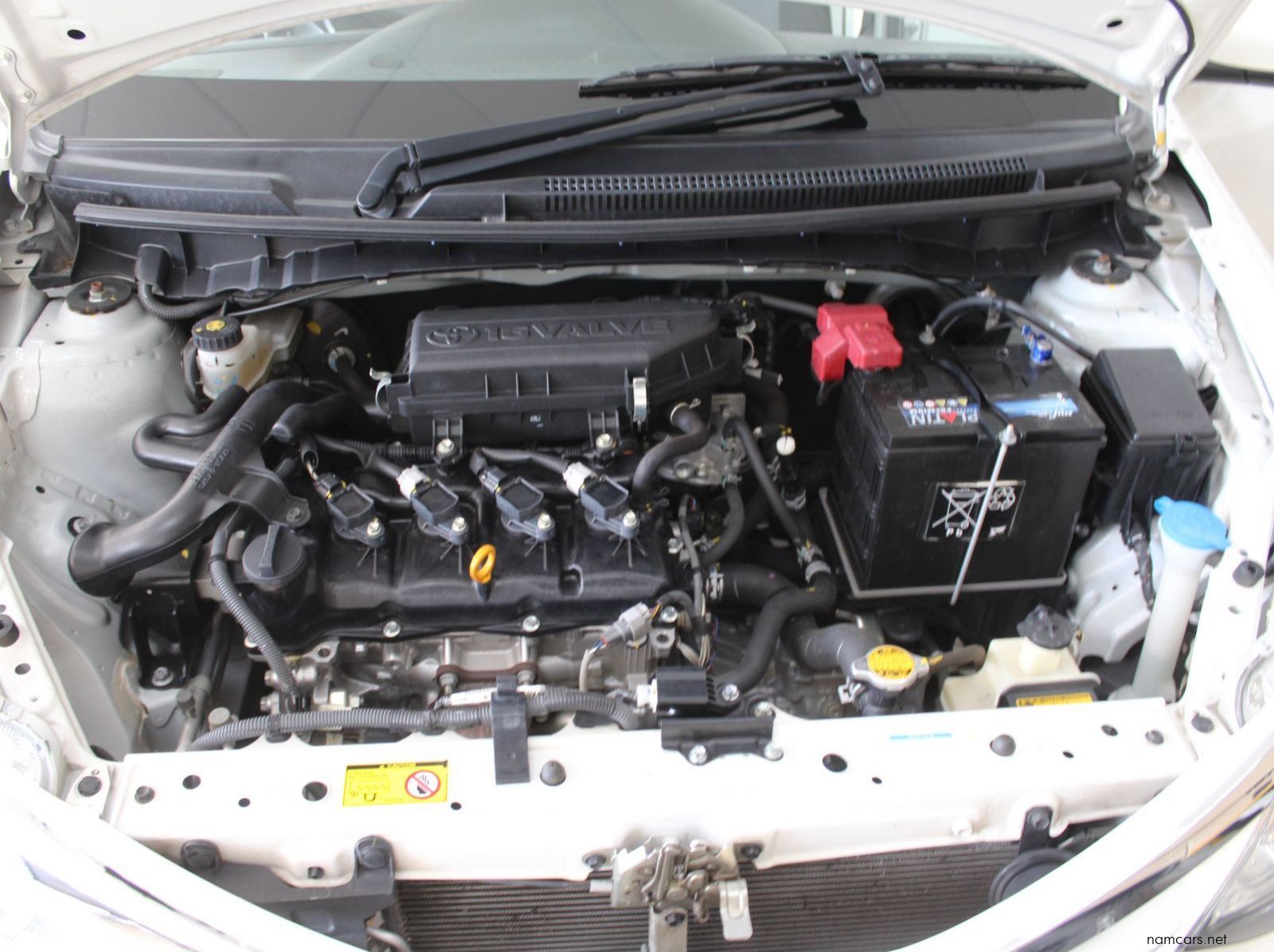 2014 Toyota Etios Sedan 1.5 XS pictures