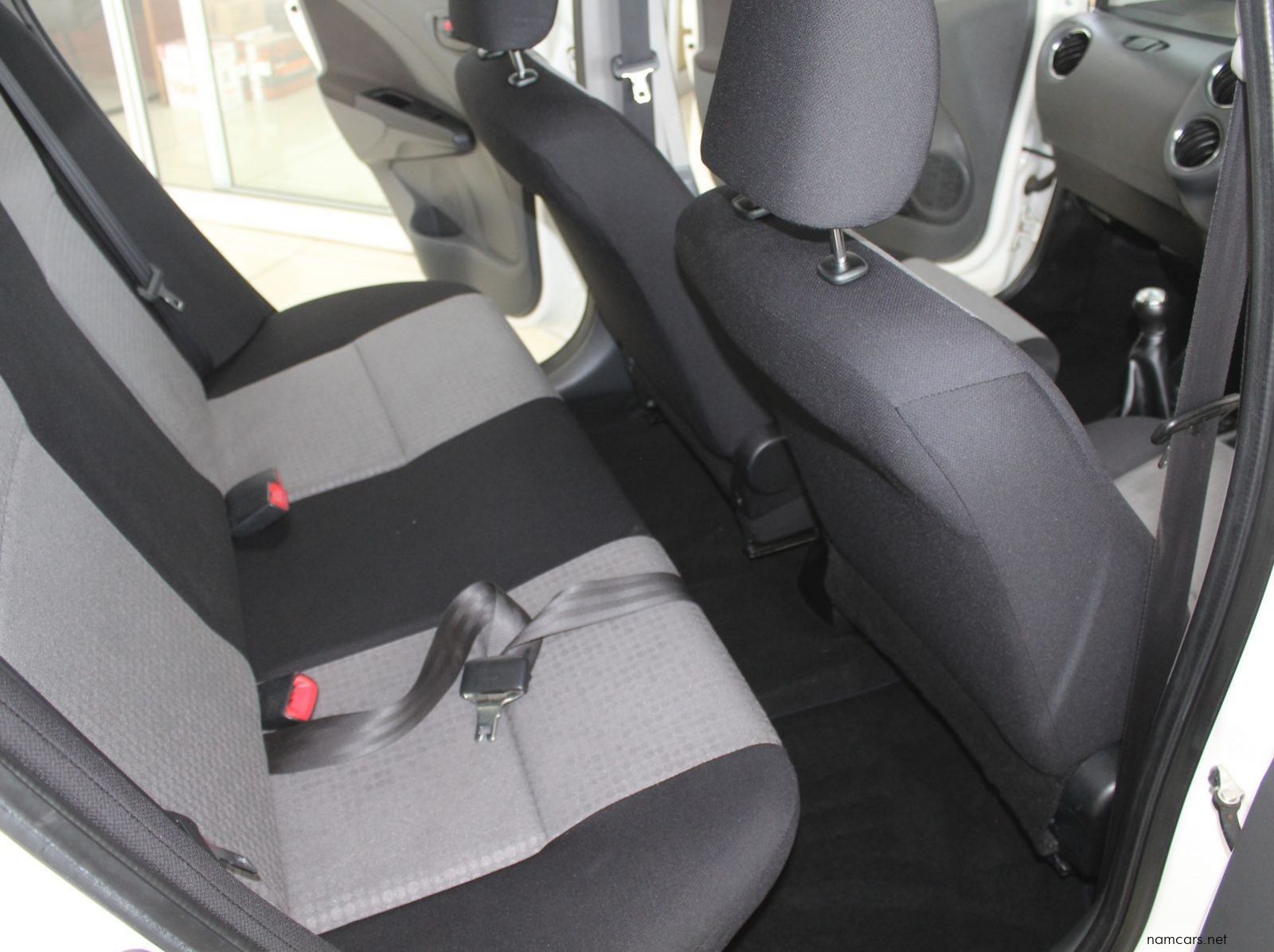 2014 Toyota Etios Sedan 1.5 XS pictures