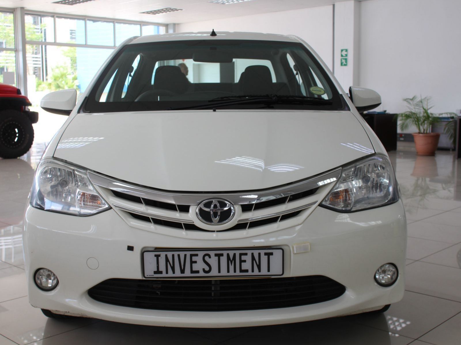 2014 Toyota Etios Sedan 1.5 XS pictures