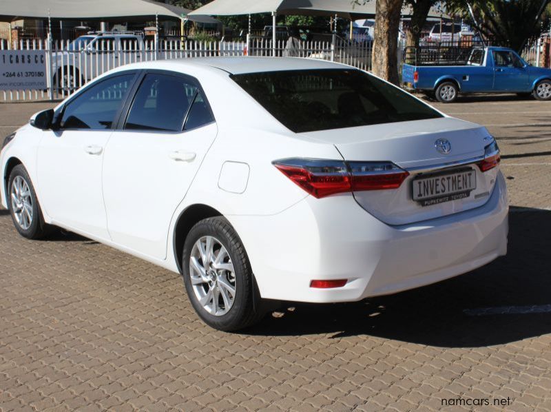 2017 Toyota Corolla 1.8 Exclusive MT pictures