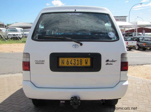 2002 Toyota Condor pictures