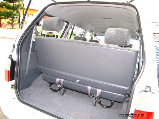 2002 Toyota Condor pictures