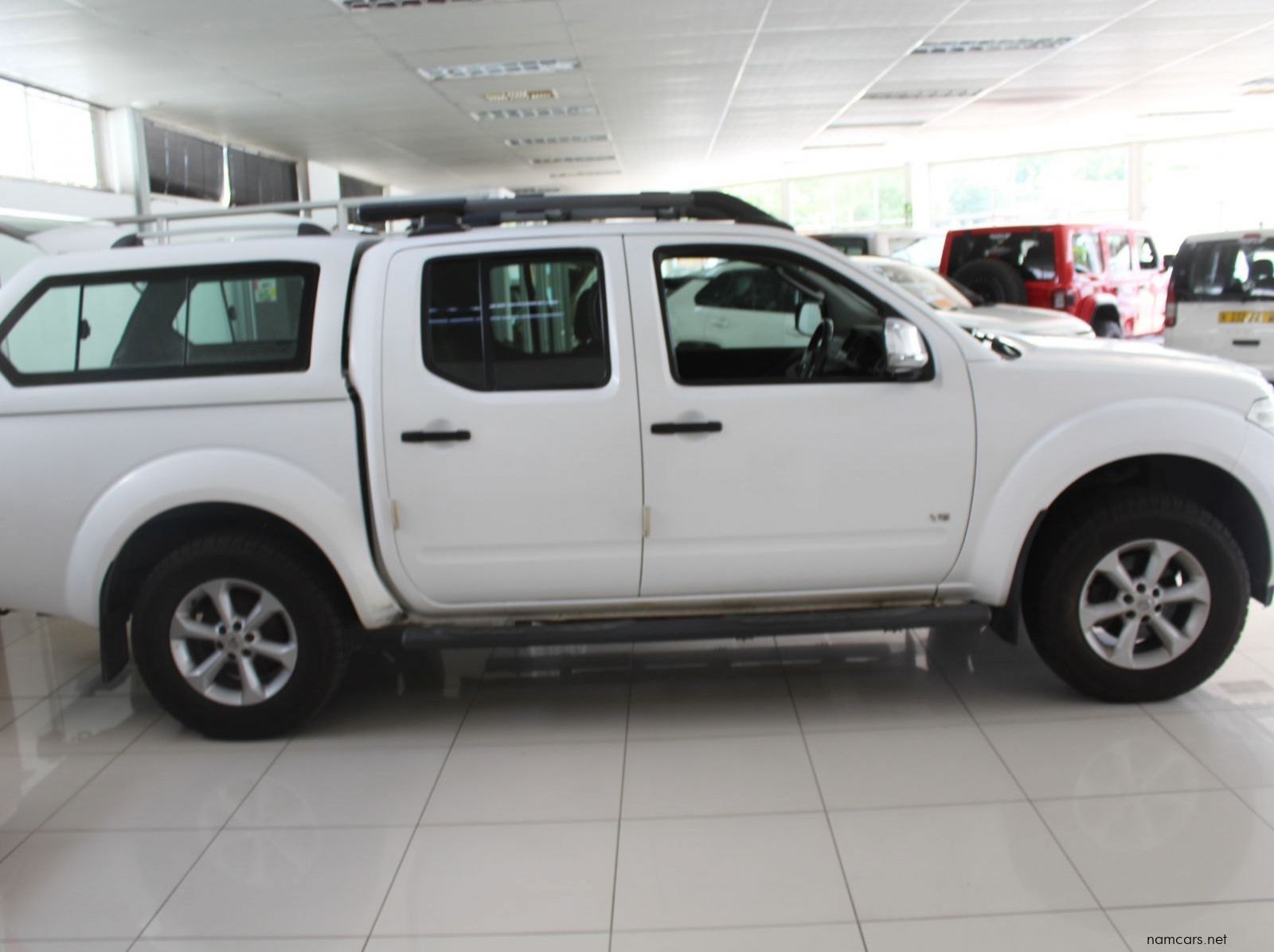 2014 Nissan Navarra 3.0 V6 Diesel D cab 4x4 pictures