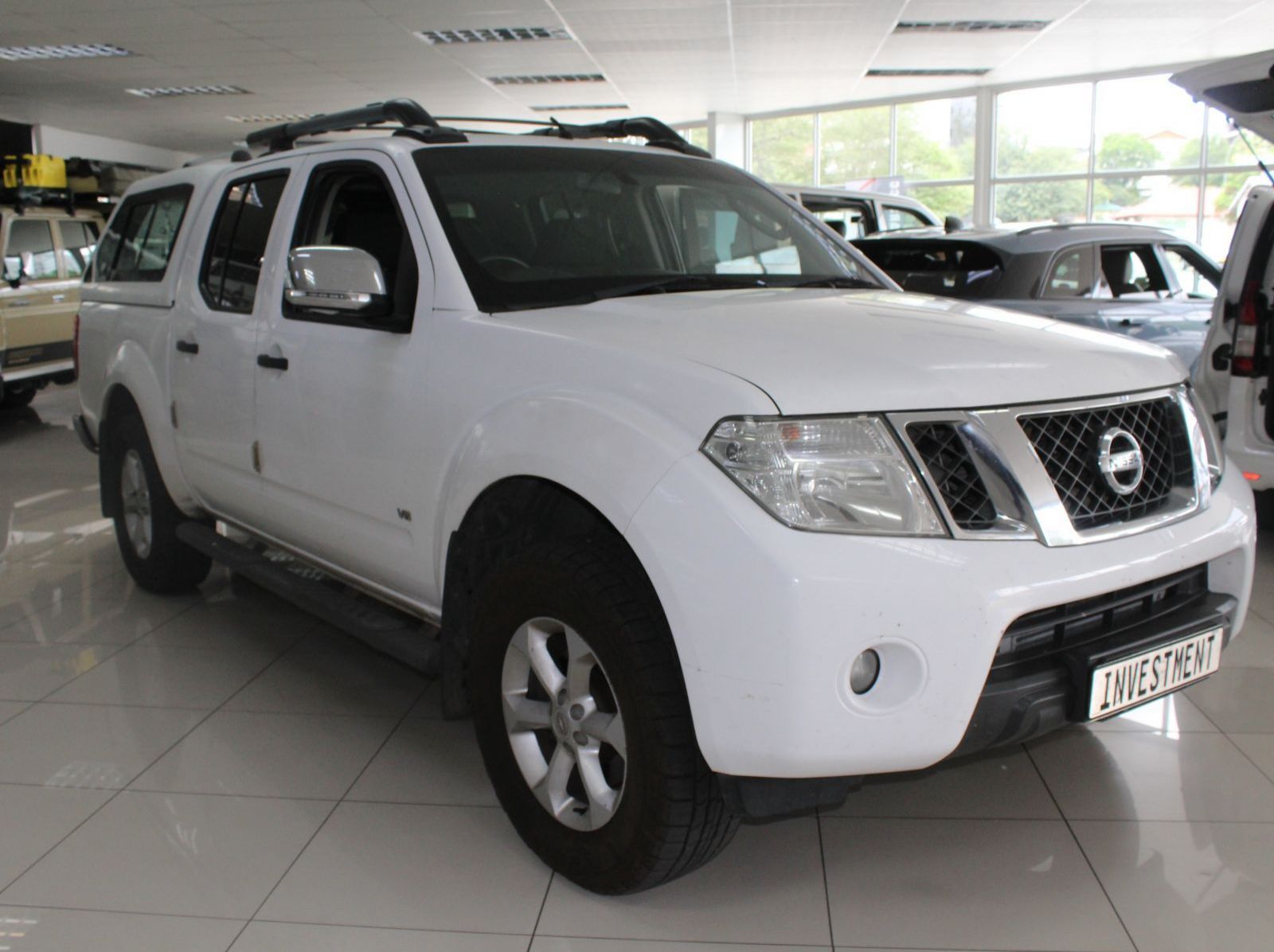 2014 Nissan Navarra 3.0 V6 Diesel D cab 4x4 pictures