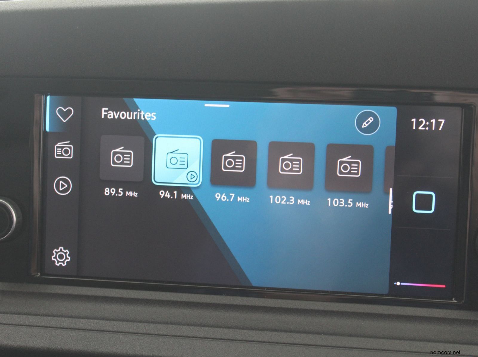 2023 Volkswagen Caddy Kombi 7 seater 1.6i pictures
