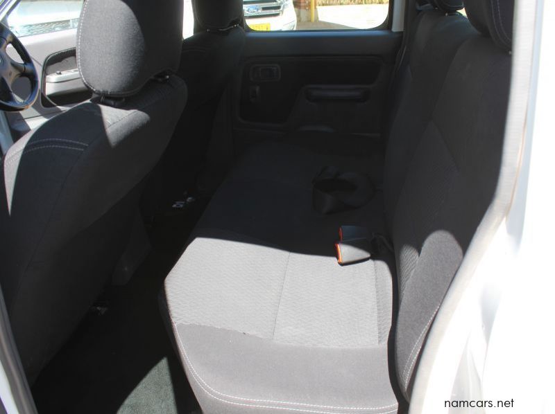 2018 Nissan NP300 2.5CDI D/C 4X4 pictures