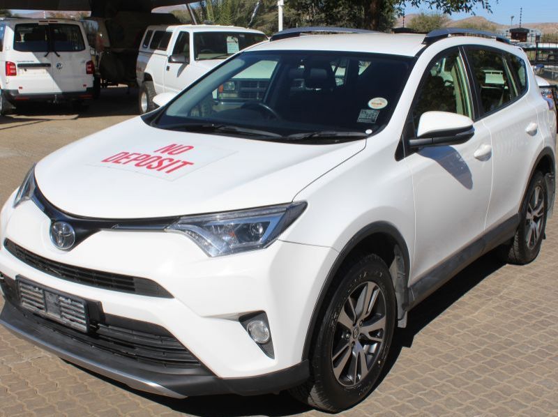 2018 Toyota Rav 4  2.0 GX A/T pictures