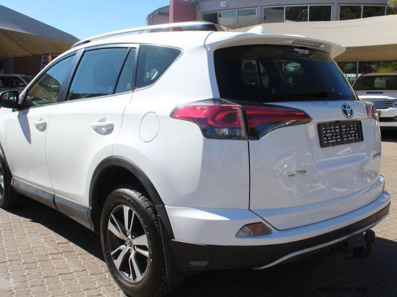 2018 Toyota Rav 4  2.0 GX A/T pictures