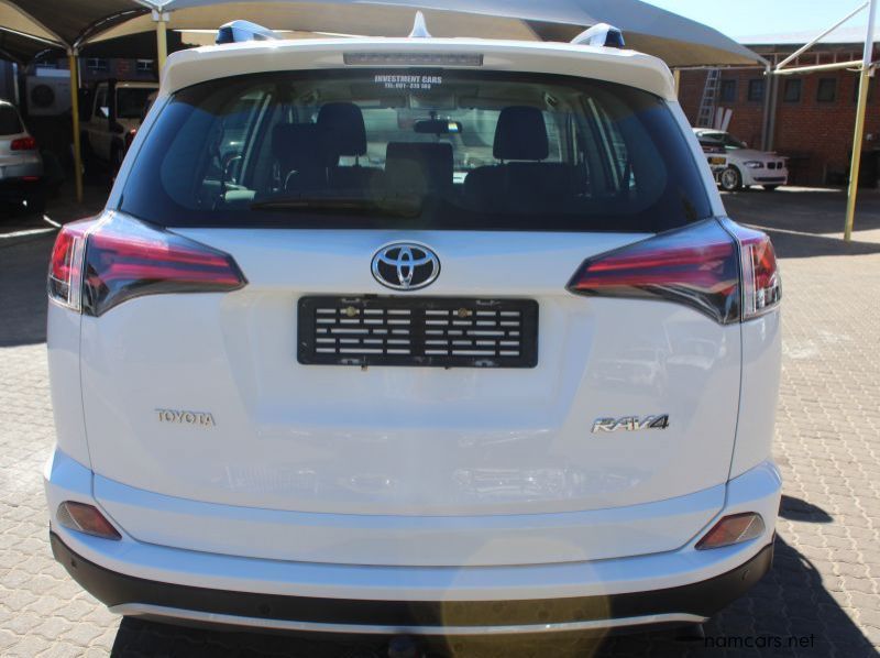 2018 Toyota Rav 4  2.0 GX A/T pictures