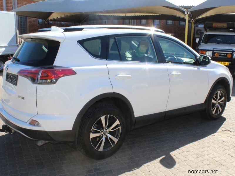 2018 Toyota Rav 4  2.0 GX A/T pictures