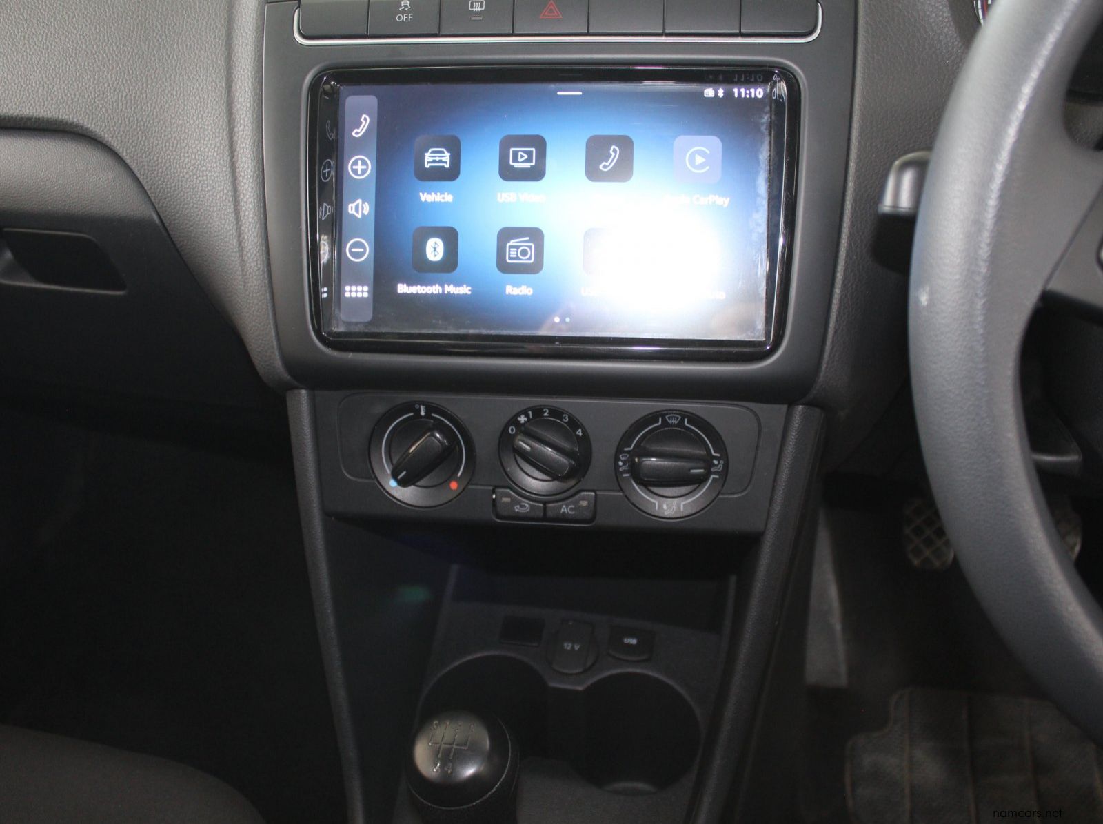 2025 Volkswagen polo Vivo 1.4i pictures