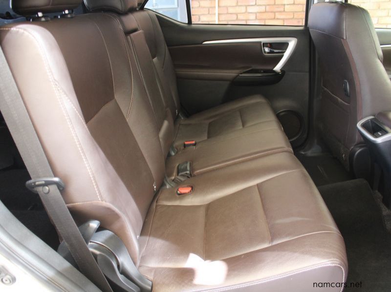 2016 Toyota FORTUNER 2.8 GD6 A/T 4X4 pictures