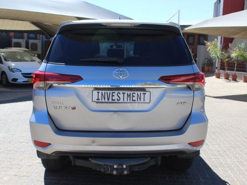 2016 Toyota FORTUNER 2.8 GD6 A/T 4X4 pictures