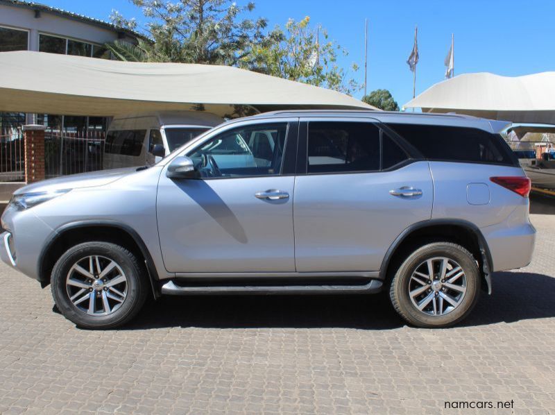 2016 Toyota FORTUNER 2.8 GD6 A/T 4X4 pictures
