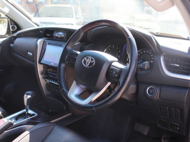 2016 Toyota FORTUNER 2.8 GD6 A/T 4X4 pictures