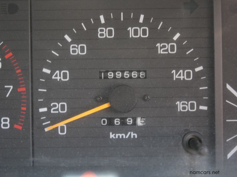 1997 Toyota Hilux Raider D Cab 4x4 pictures