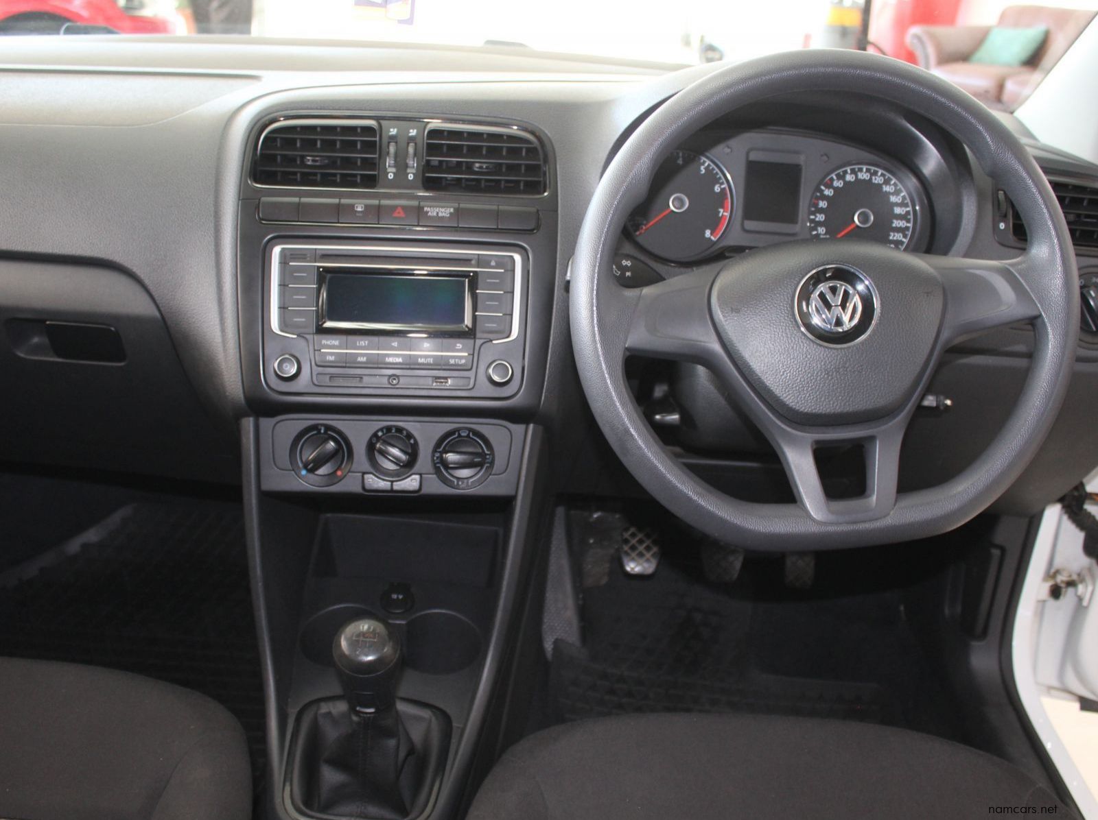 2019 Volkswagen VW Polo GP1.6i Sedan pictures