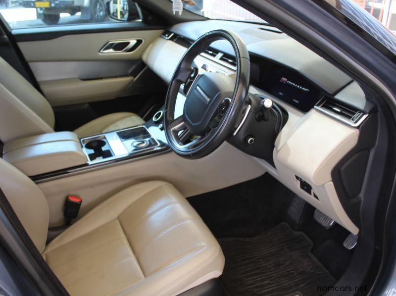 2018 Land Rover Range Rover Velar 300SE pictures