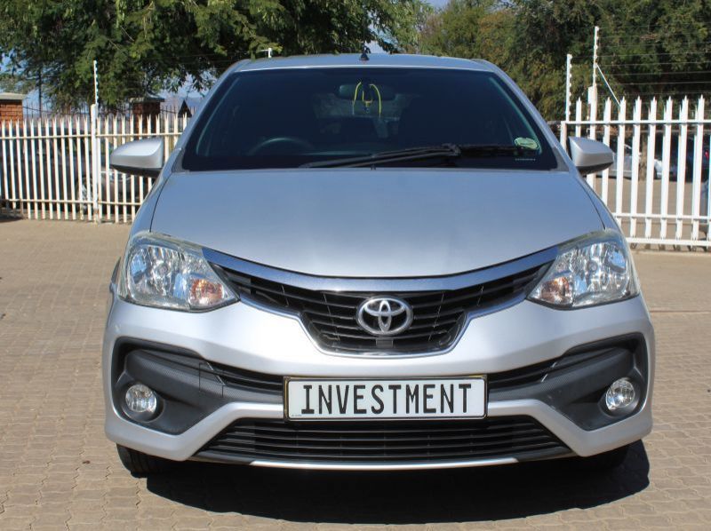 2018 Toyota ETIOS 1.5 SPRINT 5DR pictures