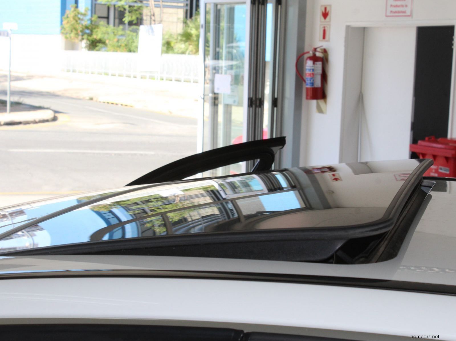 2013 Mercedes-Benz C180 Auto pictures