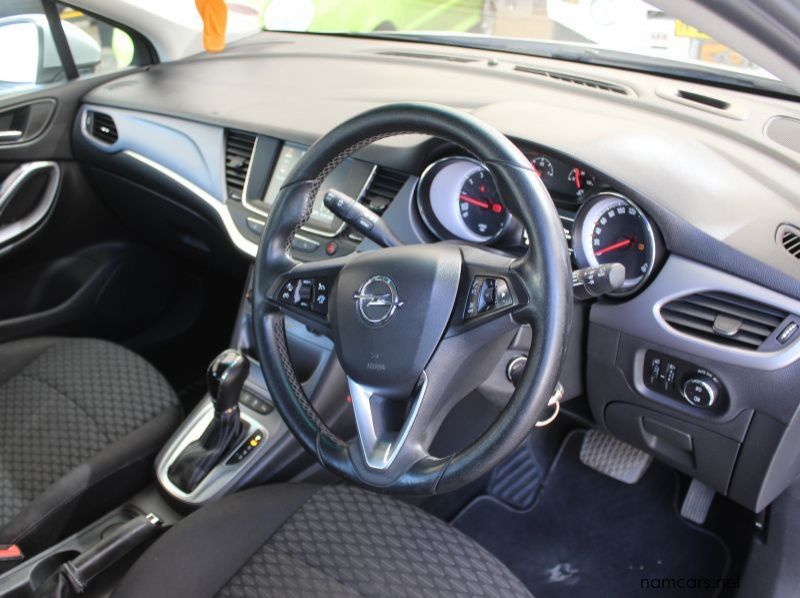 2016 Opel ASTRA 1.4T ENJOY 5DR A/T pictures
