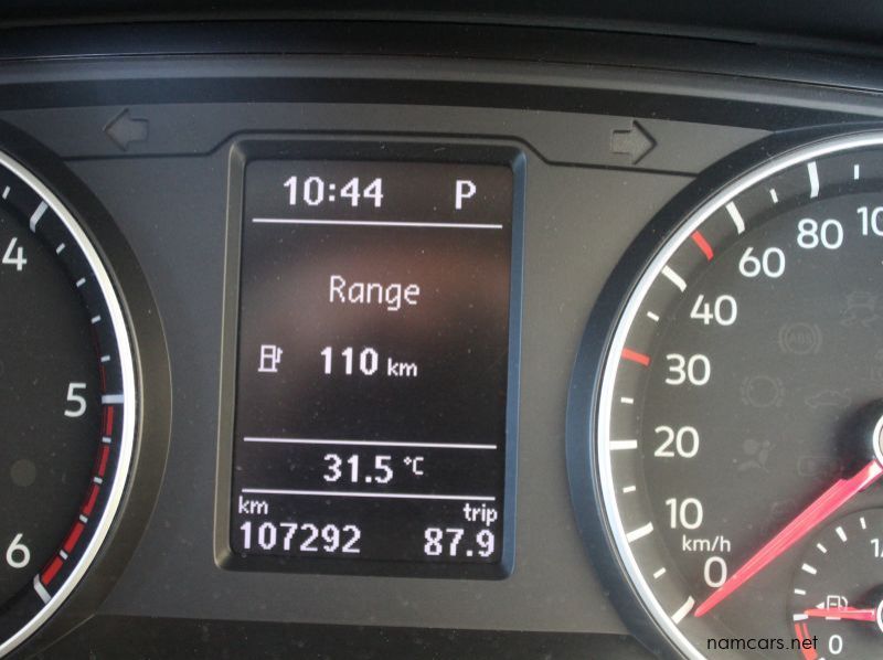 2018 Volkswagen AMAROK 3.0 V6 TDI HILINE + D/C 4MOTION pictures