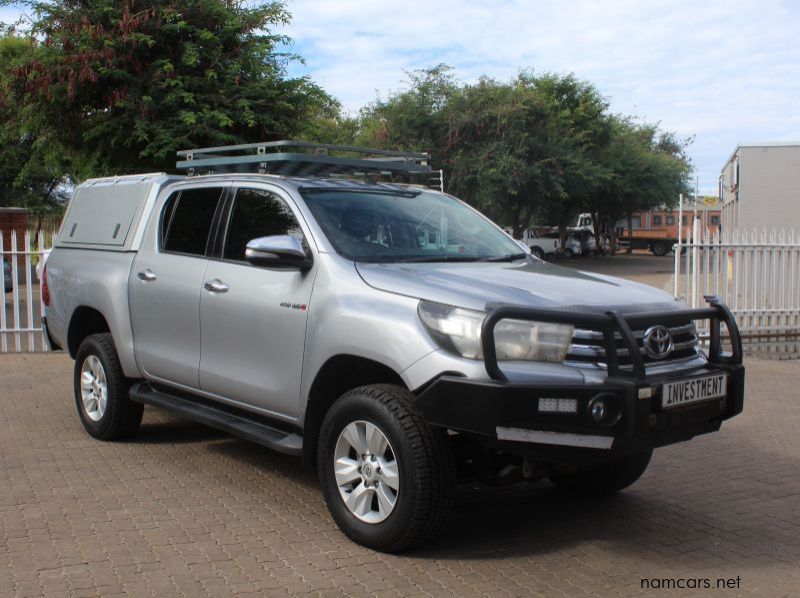 2016 Toyota HILUX 2.8GD6 A/T 4X4 pictures