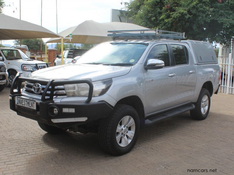 2016 Toyota HILUX 2.8GD6 A/T 4X4 pictures
